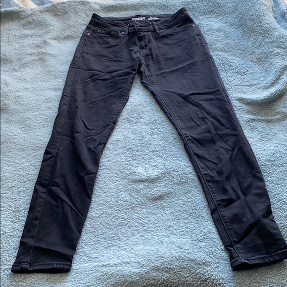 Denizens from Levi’s Low Rise Jeggings - Picture 14 of 15